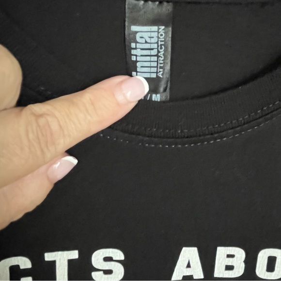 FACTS ABOUT CANADIANS FUNNY T-SHIRT - Picture 5 of 5